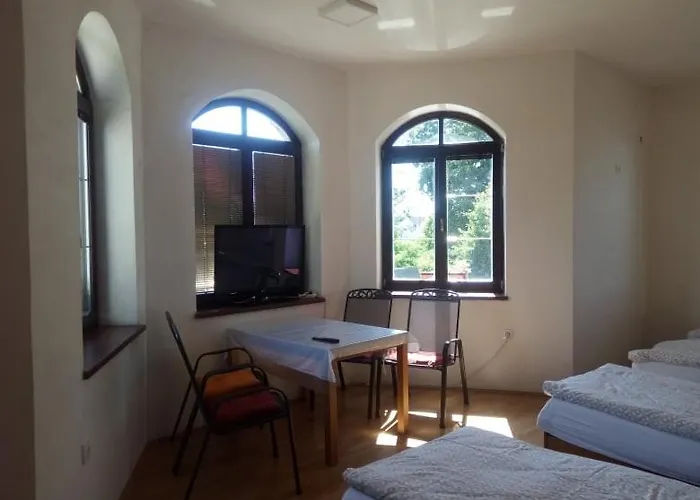 Za Lavkami * 达契泽